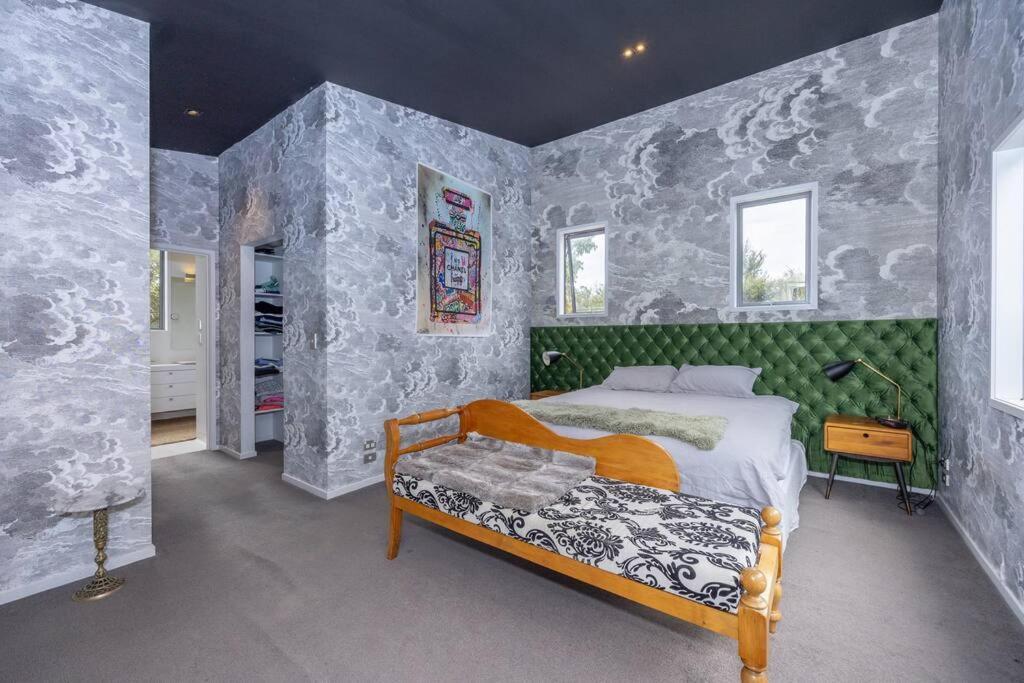 Upstairs Relaxing Loft Otel Albert Town Dış mekan fotoğraf